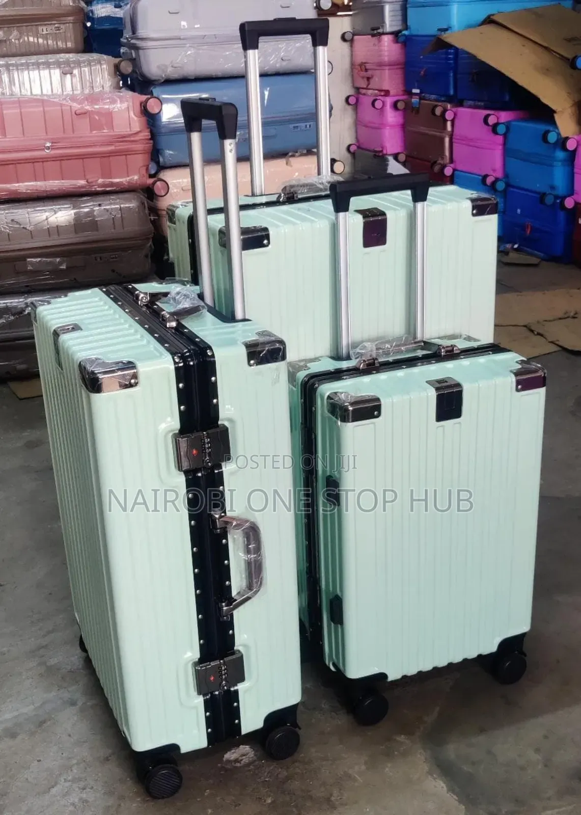 Zipless Suitcase Set