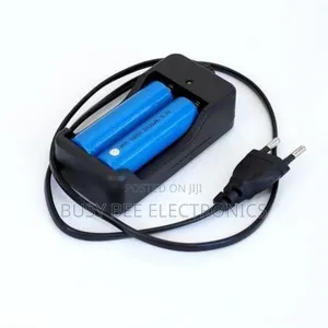 Rechargeable Lithium Battery 18650 3.7v 5800mah + Charger