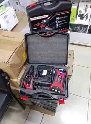 New Technology High-power Jx33 12v 99900mah Vehicle Jumpstarter