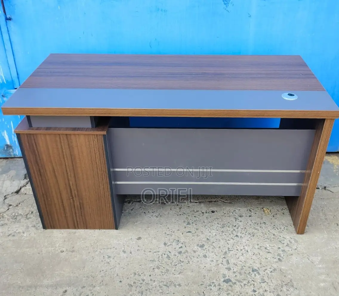 Office Desks; Elegant 1.4 Meter Executive Table