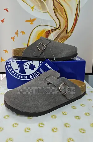 Original Birkenstock Boston Classic Suede Clogs