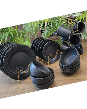 24‐Piece High‐Quality Black Dinner Set – Elegant Durable