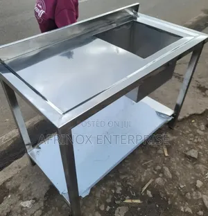 Stainless Steel Work Top Table With Sink