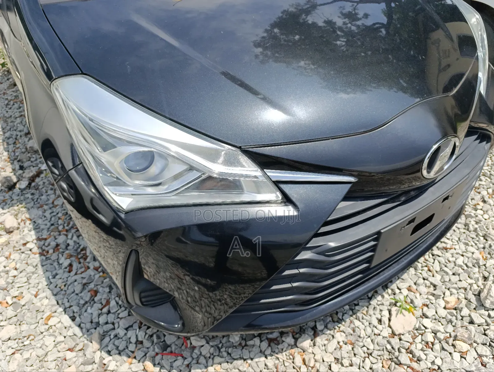 Toyota Vitz 1.0 FWD 5dr 2019 Black