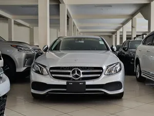 Mercedes-Benz E200 2018 Silver