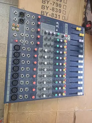 Soundcraft Efx8 8-Channel Audio Mixer