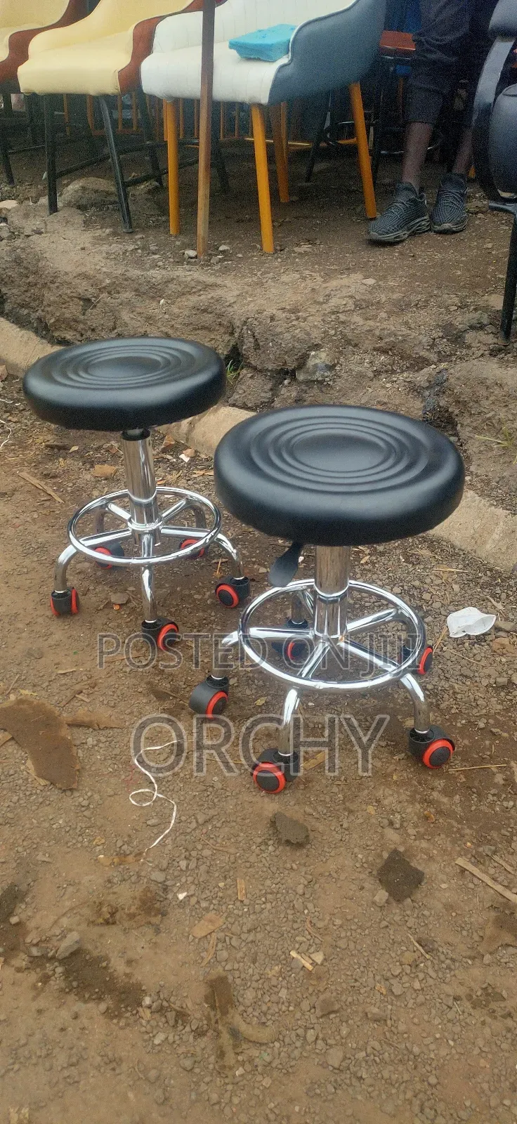 Round Pedicure Stools