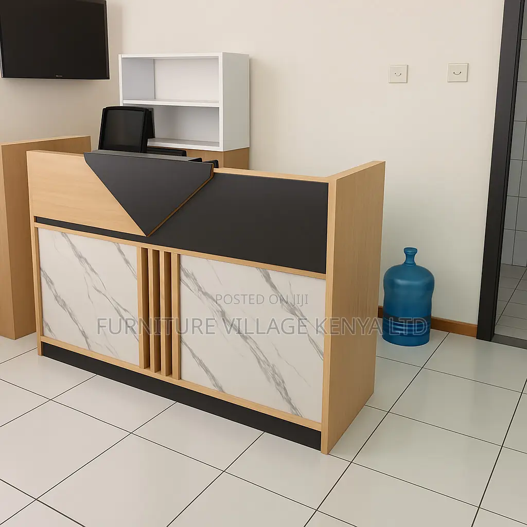 Reception Desk; 2.0m Advanced Reception Desk