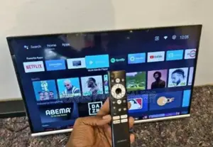 Skyworth 32inch Smart Tv. Google Tv