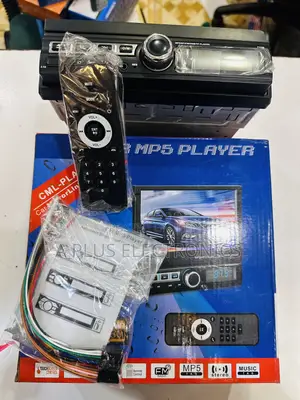 7 Inch Retractable Screen Car Radio – Flip-Out Multimedia Player