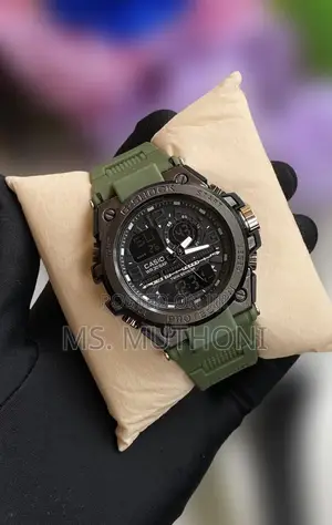 Casio G-Shock Analog-Digital Wristwatch Military Green Band.