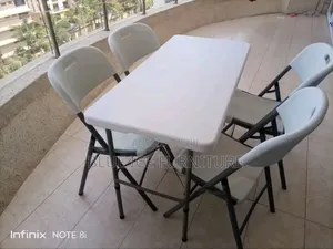 4 Seater Foldable Dining Table With Foldable Chair