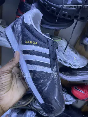 Adidas Samoa Sneakers