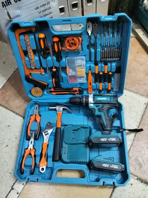 Makita Electrical Cordless Drill Set 2 Battery 48 v and Accessory Set