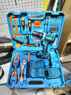 Makita Cordless Drill Set 48v 2 Batteries With A Hammer Function