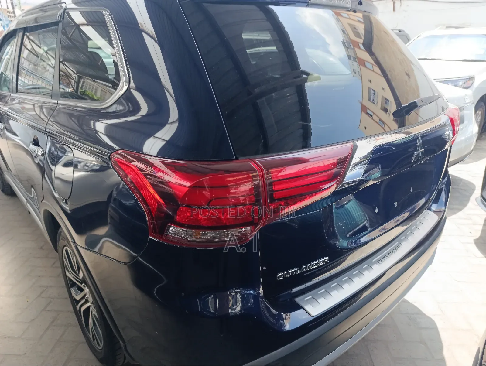 Mitsubishi Outlander 2018 Blue