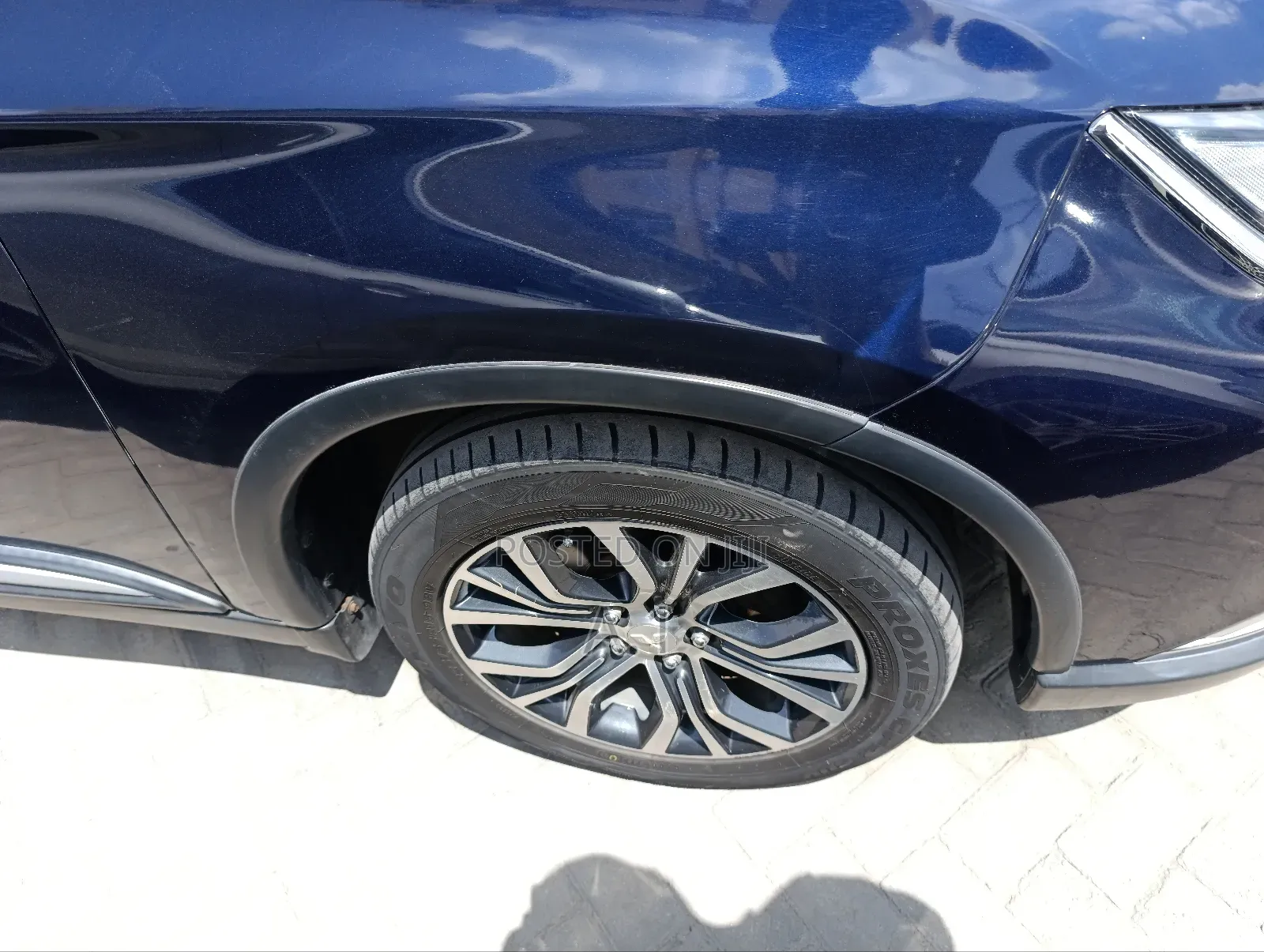 Mitsubishi Outlander 2018 Blue