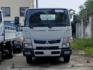 Mitsubishi Canter 2017 White