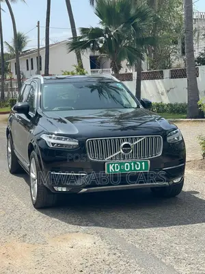 Volvo XC90 2019 Pink