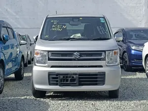 Suzuki Wagon R 2018 Silver