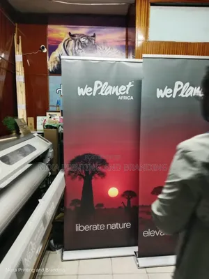 Broadbase/Roll-up Banner Fast Printing