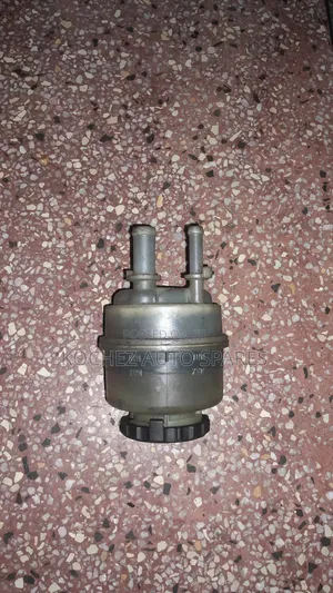 Toyota Alphard Power Steering Fluid Reservoir