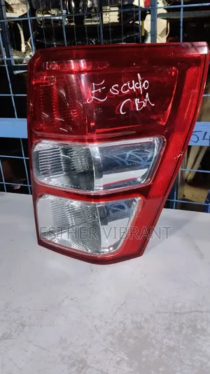 Suzuki Escudo 2010 Taillight