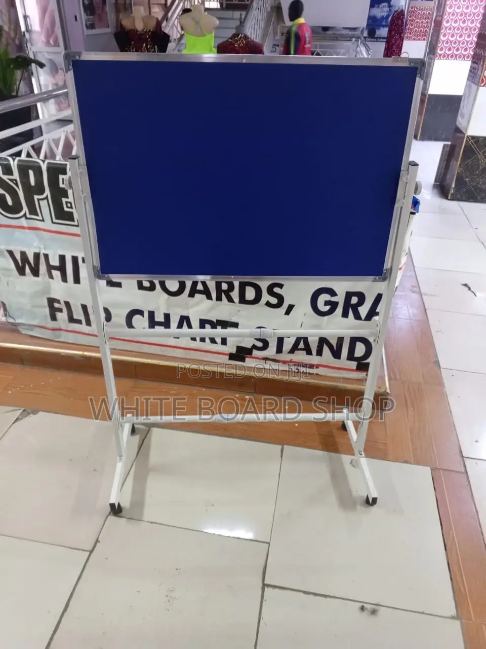 Portable Pinboard 3ft X 2ft for a Secretary’S Office