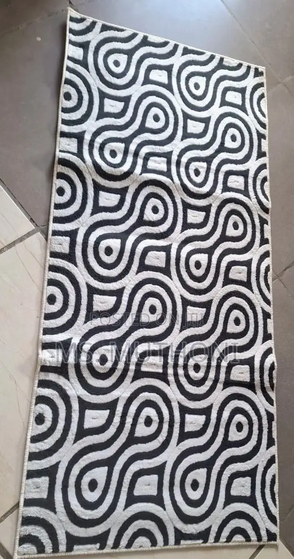 Geometric Patterned Bedside Rug (180cm by 80cm. )