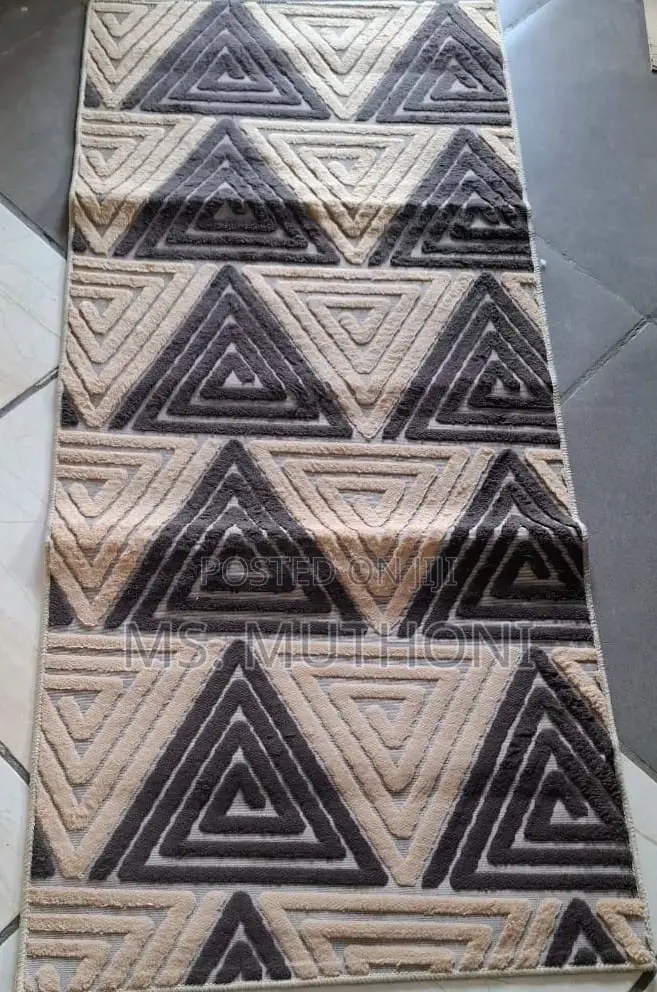 Geometric Patterned Bedside Rug (180cm by 80cm. )