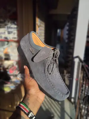 Clarks Suede Sneakers Wallabee
