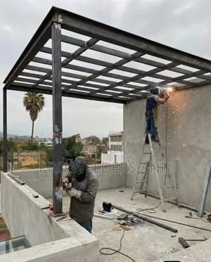 Custom Steel Pergolas – Modern Durable Outdoor Designs