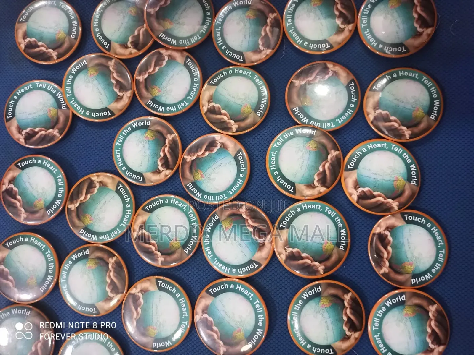 Button Badges, Badges