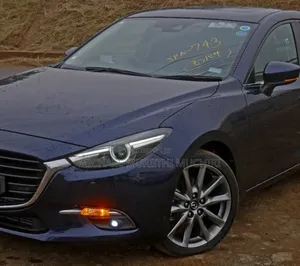 Mazda Axela 2018 Blue