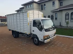 Isuzu NKR 4.3