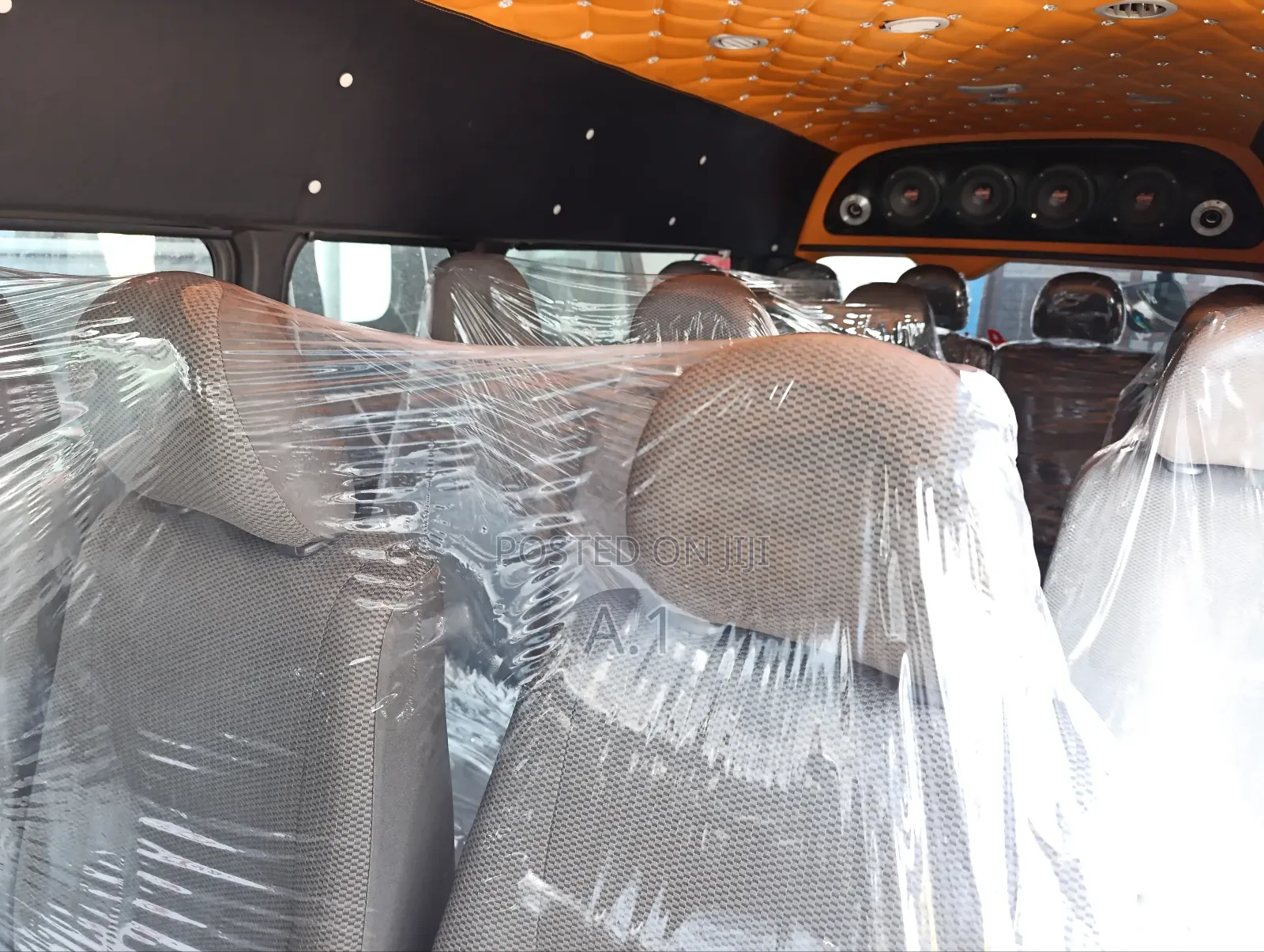 Toyota Grand HiAce 2017 Silver