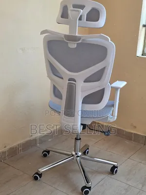 Classic White Headrest Chair