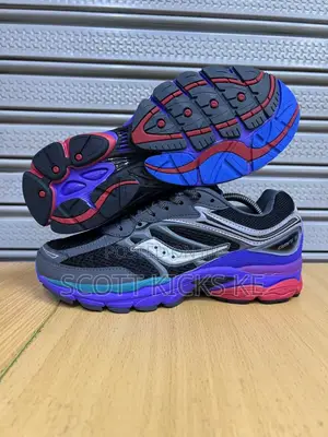 Saucony Progrid Omni 9