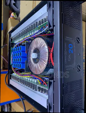 Crest Audio Ca20 Amplifier