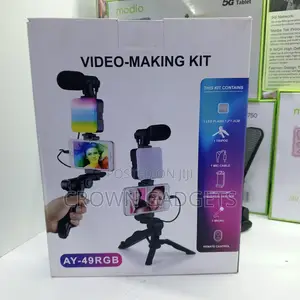 Professional Smartphone Vlogging Kit With Led Light