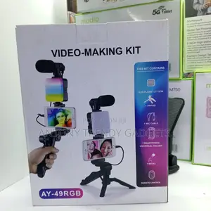 Rgb Led Vlogging Kit With Microphone For Smartphones