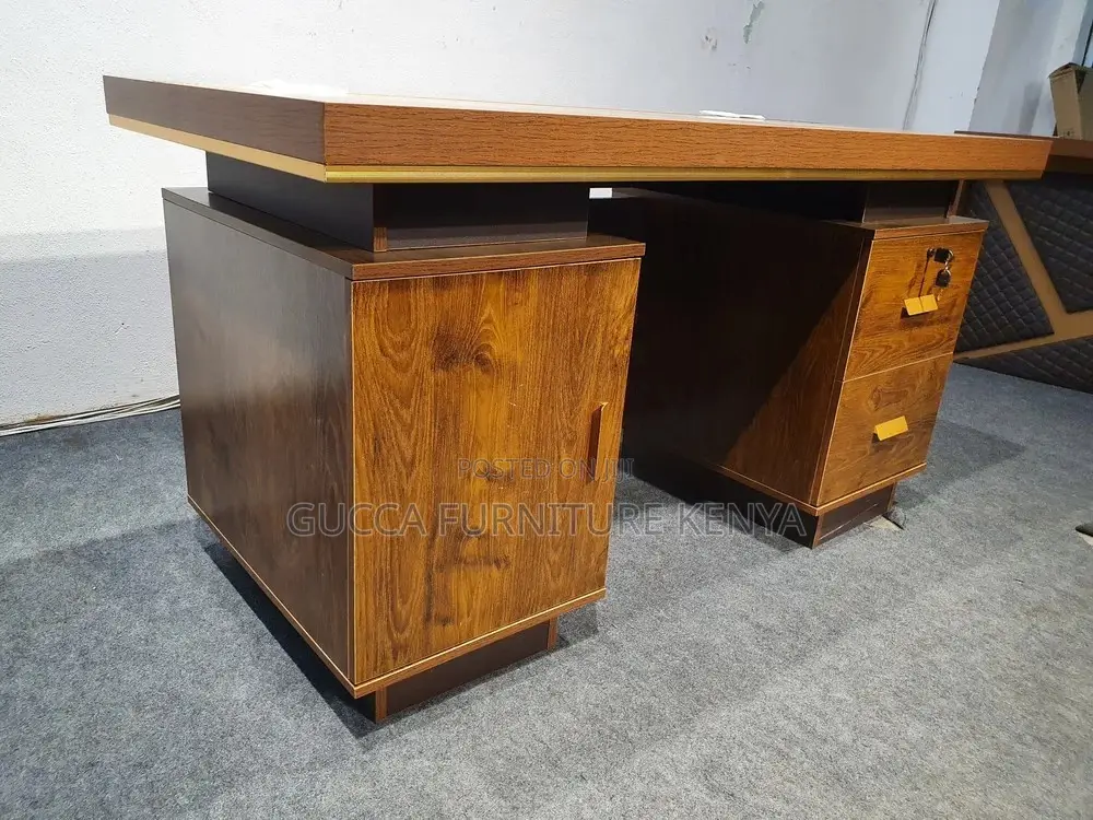 1400mm Executive Advanced Office Desk