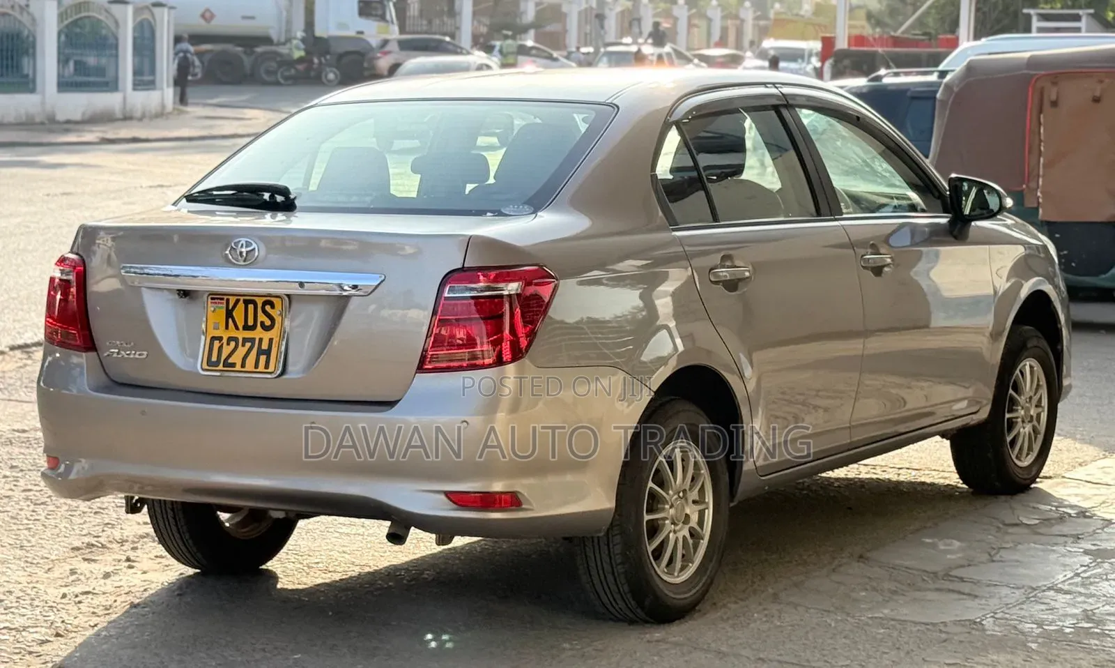 Toyota Axio 2018 Silver