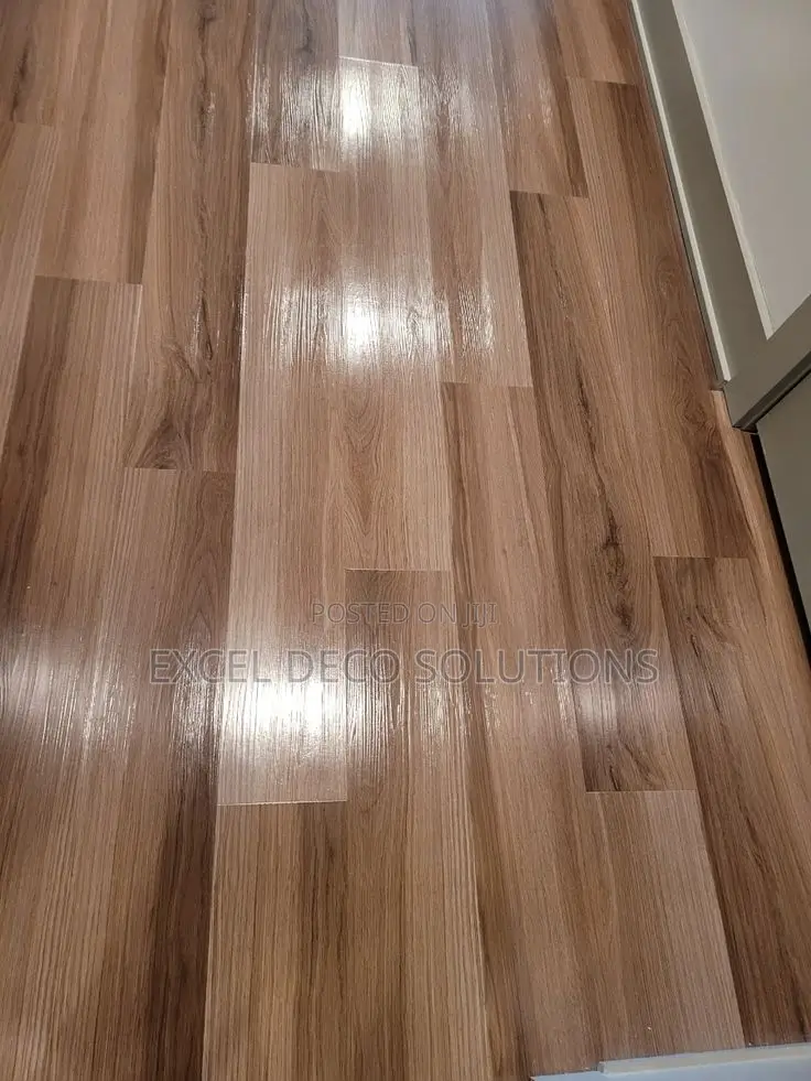 Commercial LVT Flooring for High-Performance Floors
