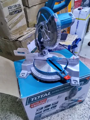 Heavy Duty Total 1800w Mitre Saw