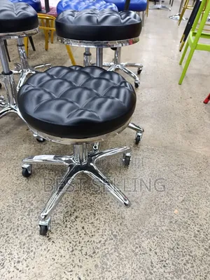 Adjustable Black Lab Stools