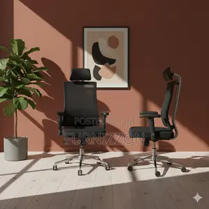 Comfortable Swivel Mesh Office Seat