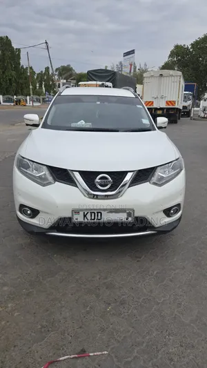 Nissan X-Trail 2015 White