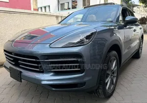 Porsche Cayenne 2019 Blue