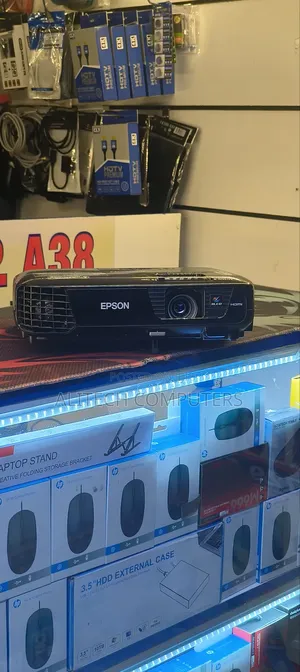 Epson Projectors Ex2550